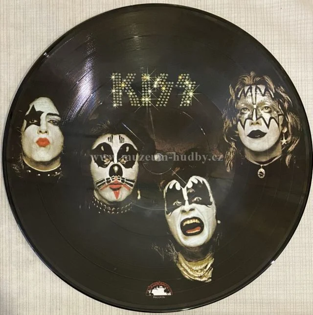 Kiss - Obrázek 3