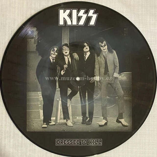 Kiss - Obrázek 3