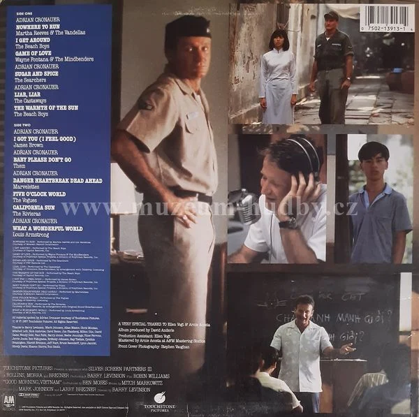 Robin Williams, The Beach Boys, James Brown & Others - Obrázek 2