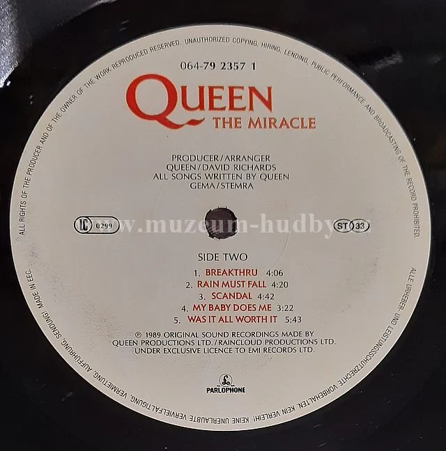 Queen - Obrázek 5