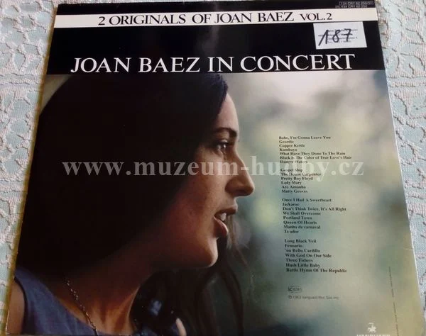 Joan Baez - Obrázek 3